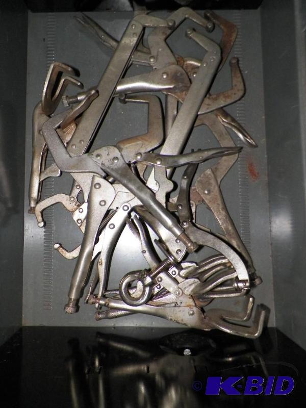 lot 73 image: 10 Welding Clamps