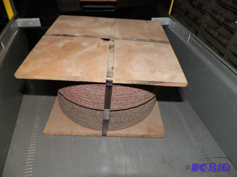 lot 85 image: 24 Grinding Disks 50 Grit