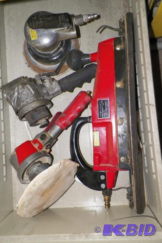 lot 87 image: Air inline sander and air sander