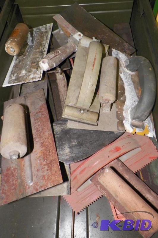 lot 92 image: Concrete Tools