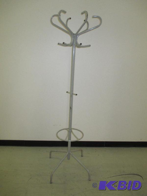 Coat and hat rack