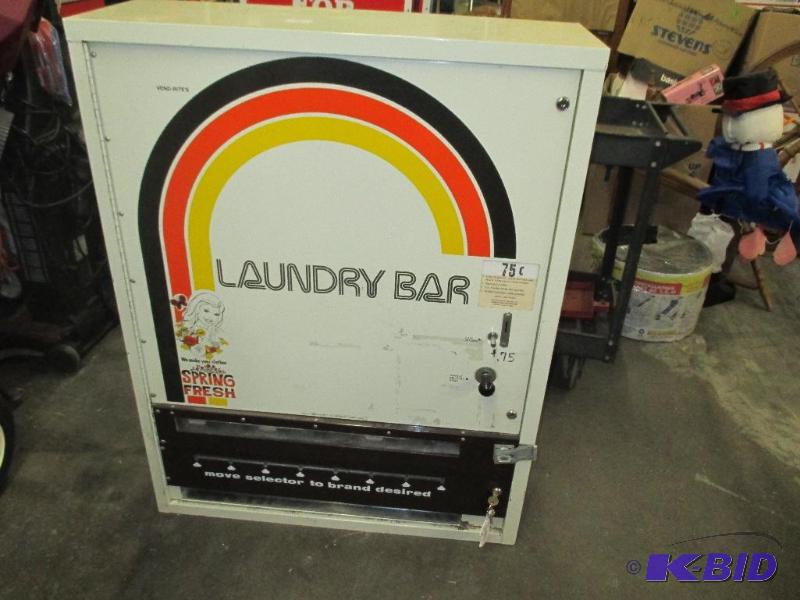 Laundry soap dispenser