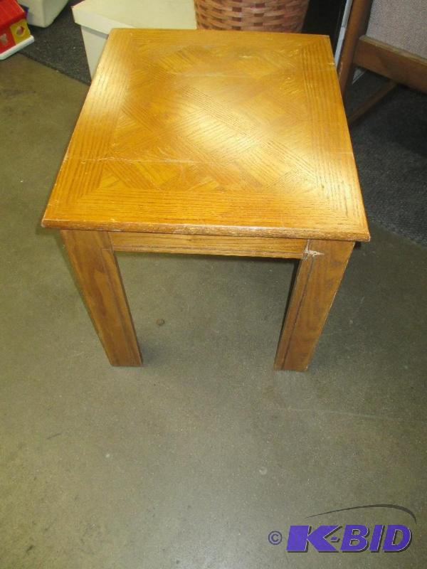End table