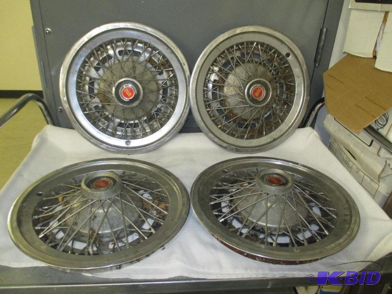 Hubcaps