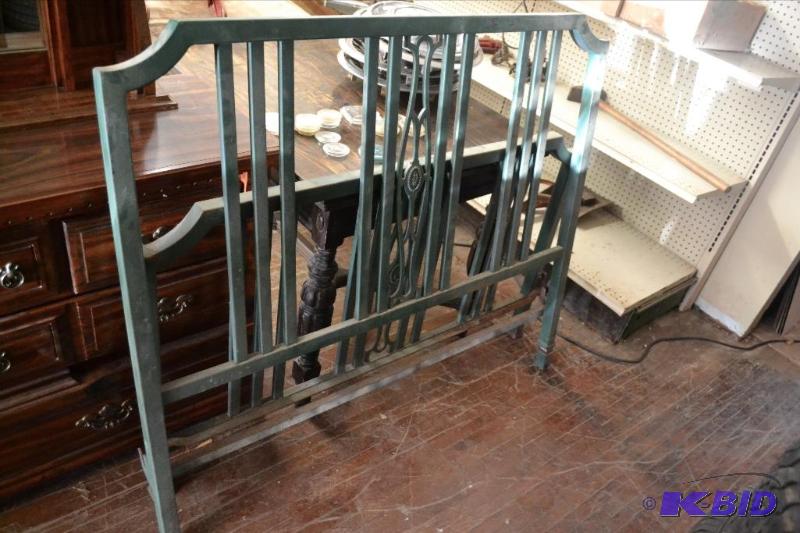 HeadboardFootboard