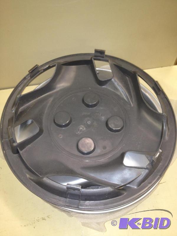 NIB 13&quot Hubcap Set&nbsp...