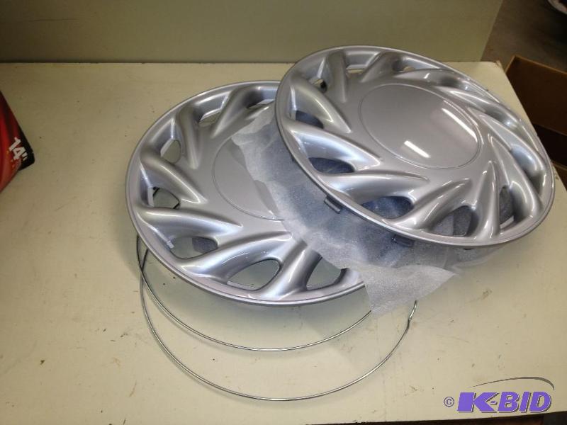 NIB Hubcap Set, only 2&nbsp...