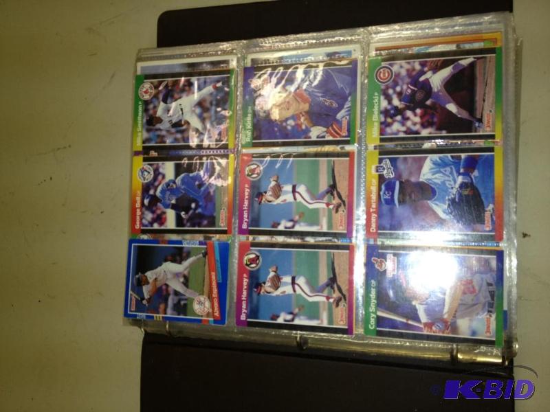 Large Collection Baseball Cards...