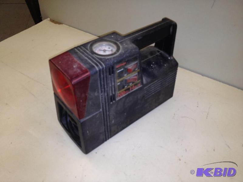 Emergency Car Air Compressor and Light...