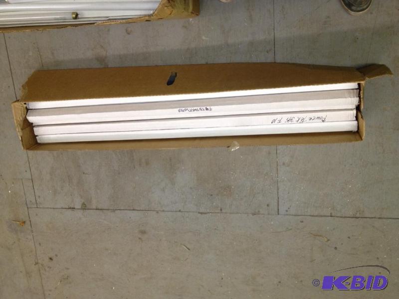 Assorted New Fluorescent Light Bulbs&nbsp...