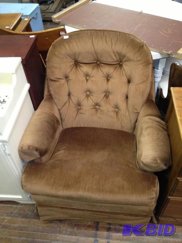 Easy Chair&nbsp  Nice upholstery, no rips or...