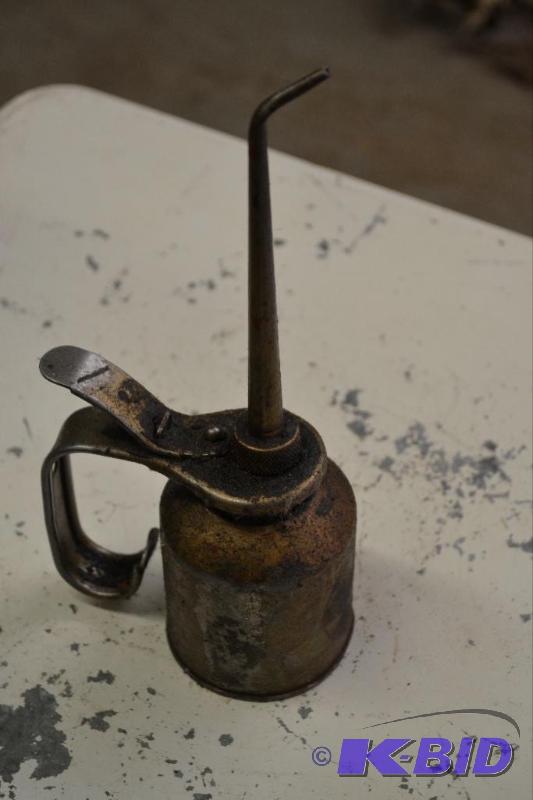 Metal Oil Can