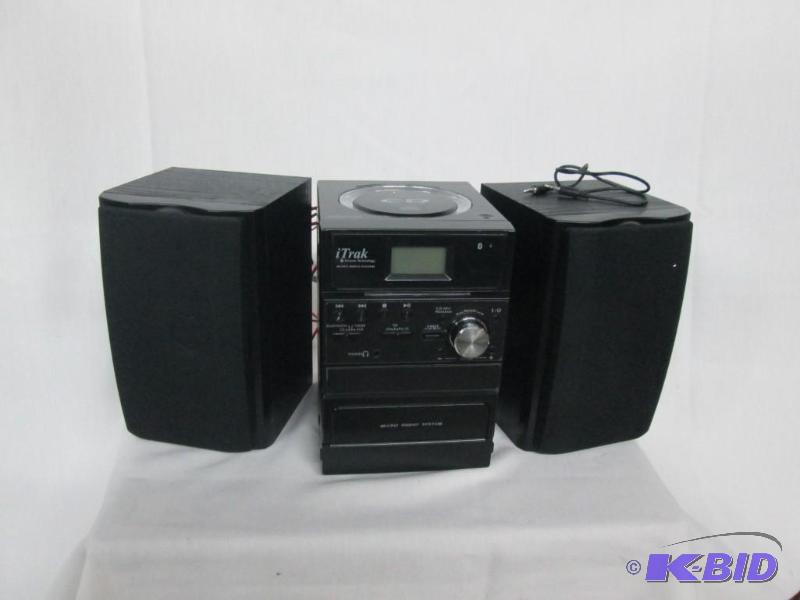 iTrak 80-Watt Bluetooth CD Sound System