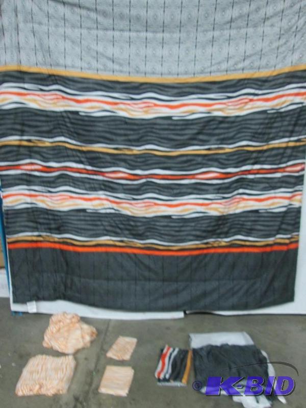 Alcove Masai Comforter Set