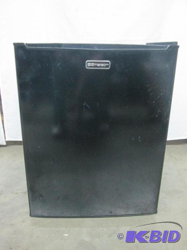 Emerson Dorm Size Refrigerator