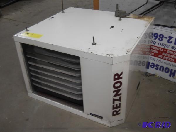 Reznor Unit Heater. Model UDAP225. 185,000 B...
