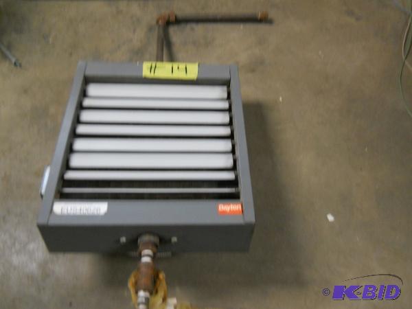 Dayton hot water unit heater. Model 5YH20, Se...