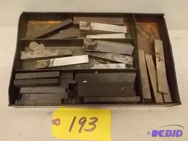 Asstd Carbide Tipped &amp HSS Lathe Cutters...