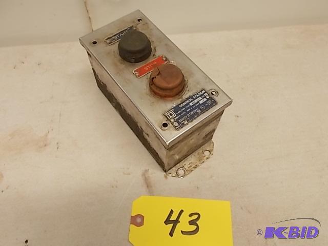Square D Start  Stop Switch, 600v...