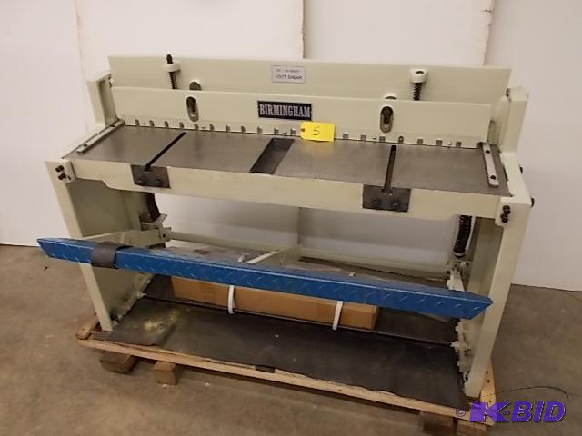 Birmingham 16 ga x 52&quot Foot Shear, Pivot...