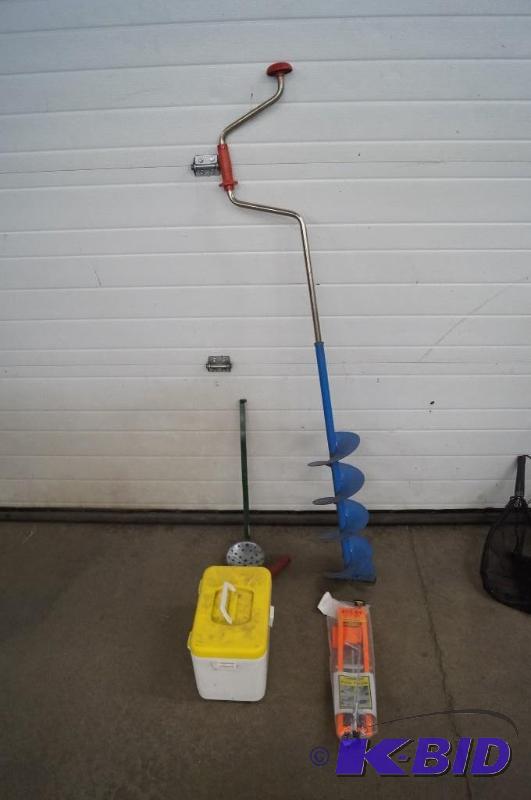 ice fishing gear