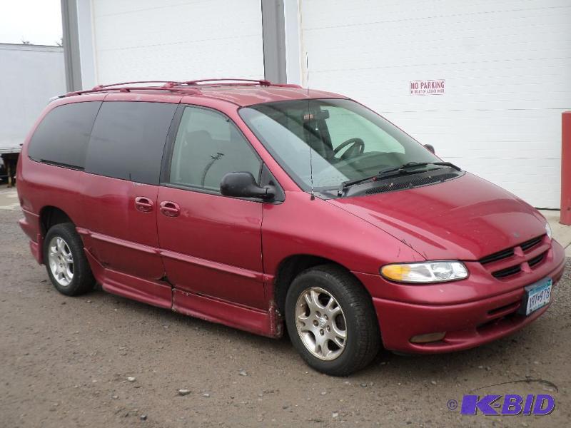 1997 Dodge Grand Caravan Sport Handicap Van Le Two Vans K Bid