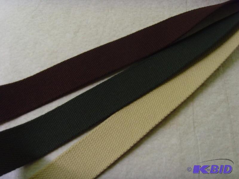 lot 163 image: Webbed Canvas Belt Set