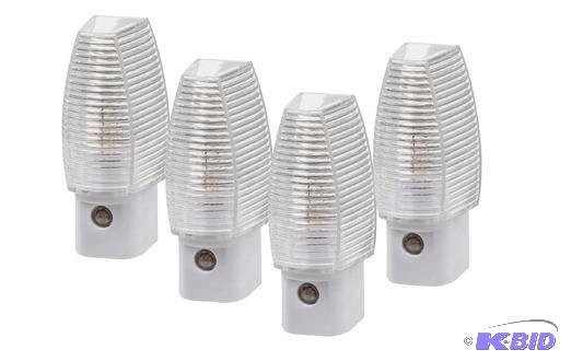 lot 243 image: 8 Pack Automatic Nightlight Pack