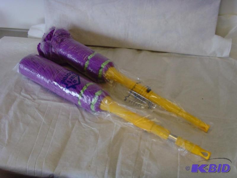 lot 263 image: Lot of 2 Microfiber Wringing Mops