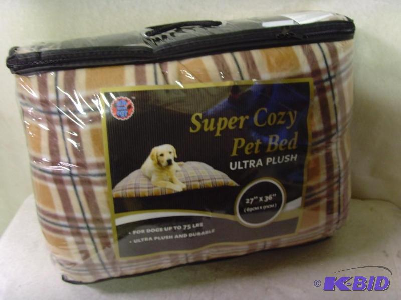 lot 86 image: Super Cozy Pet Bed