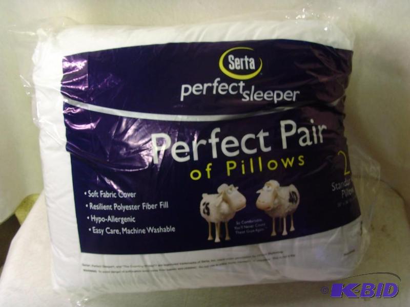 lot 95 image: Serta Perfect Sleeper Pillow Pair