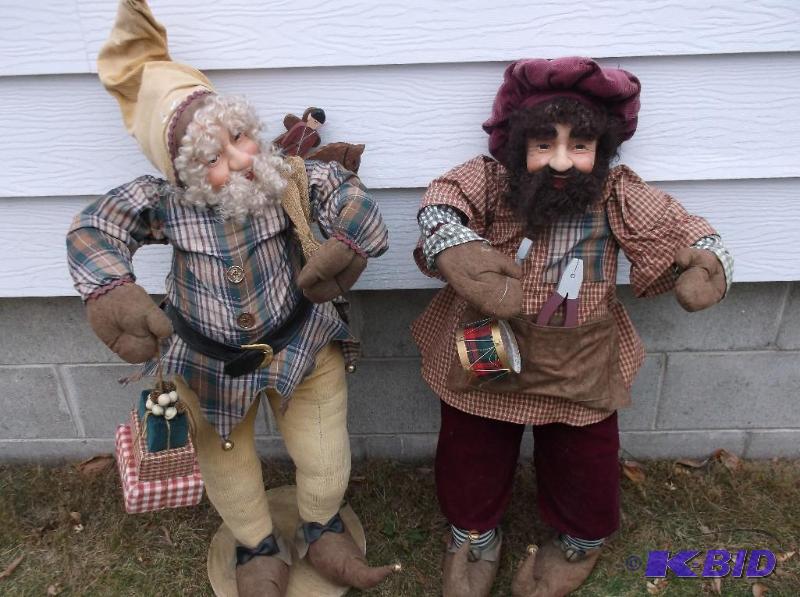 lot 83 image: Pair of cute Elfs measuring 36" T in gr...