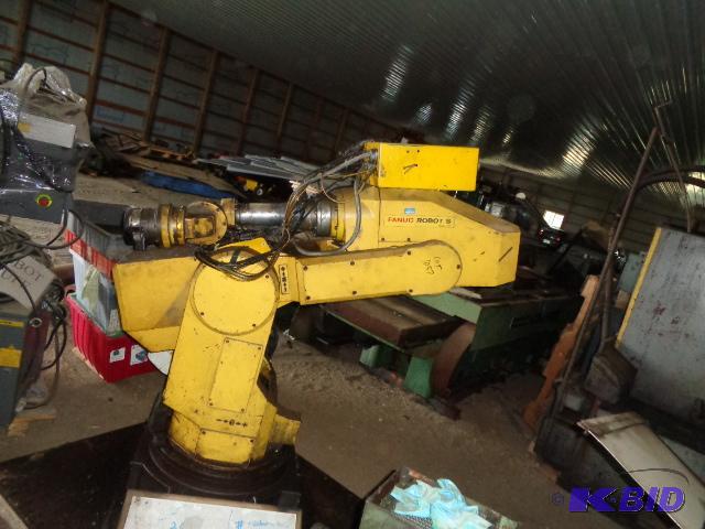 lot 24 image: Robot