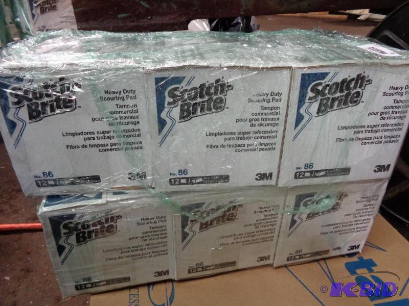 lot 35 image: Scotch Brite Pads