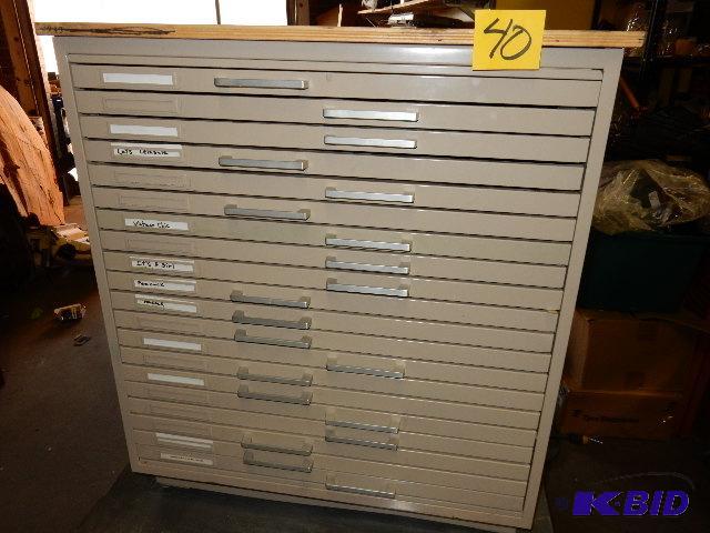 Flat File cabinet.. 1 14 in h drawers. 20 Dr...