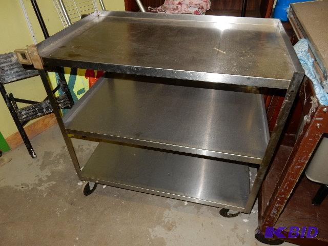 Stainless Steel Roller cart.. VERY NICE SHAPE...