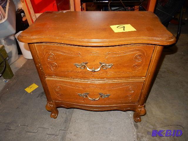 Nice OAK Side Table with 2 drawers. 25in w x ...