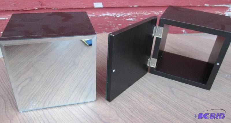 lot 103 image: Pair of mirrored fron door wall hanger shadow...