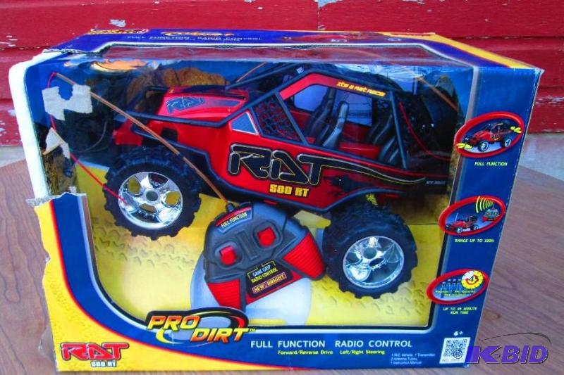 lot 17 image: Pro dirt radio controlled vehicle...