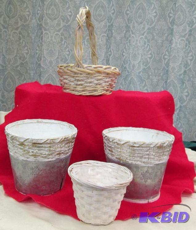lot 191 image: Qty 4 Wicker basket different shapes, size, a...