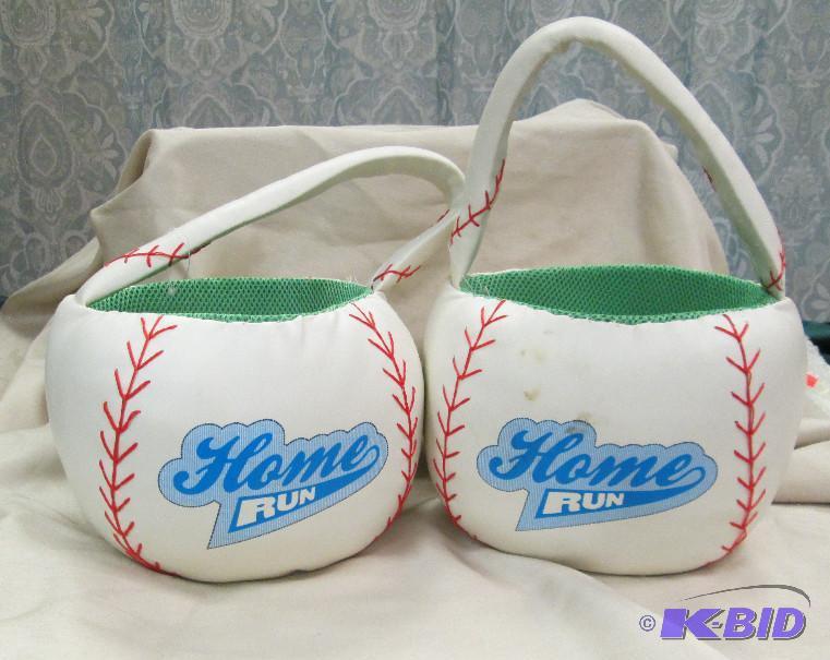 lot 206 image: Qty 2 Trick and treat baseball basket...