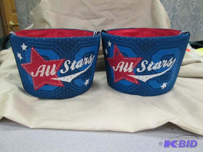 lot 212 image: Qty 2 Trick and treat All star basket...