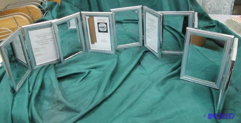 lot 324 image: Qty 5 Special Moments Photo frame 4 x6 photos...