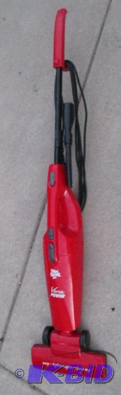 lot 355 image: dirt devil mini vac- NOT TESTED...