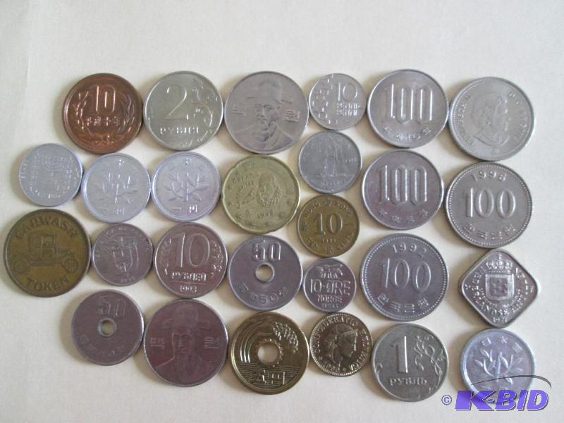 lot 76 image: Assorted foreign coins...