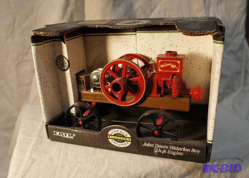 lot 15 image: New In Box John Deere Waterloo Boy 18 scale ...