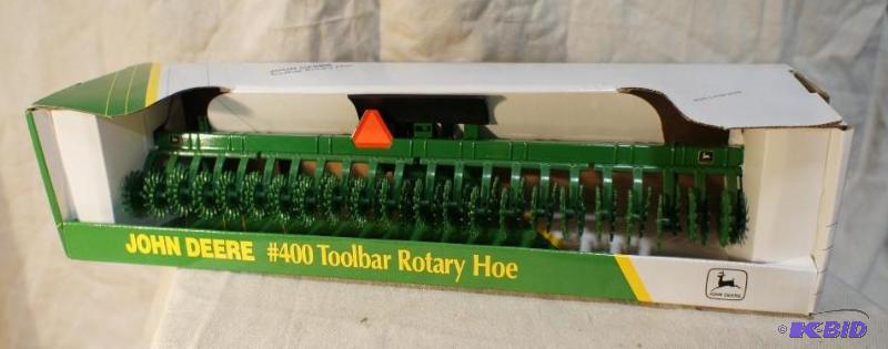 lot 17 image: New In Box John Deere #400 Toolbar  Rotary H...