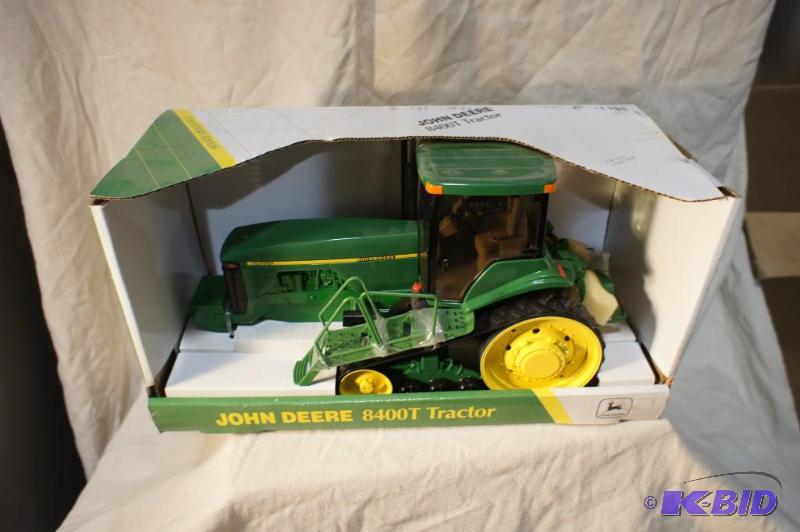 lot 3 image: New In Box John Deere 8400T Tractor - 116 Sc...