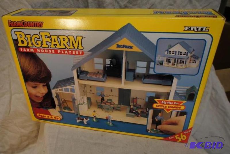 lot 60 image: New In Box Big Farm Country - Farm House Play...