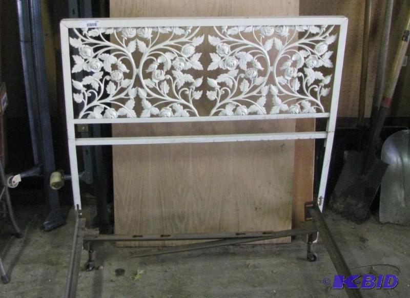 lot 125 image: Antique White Cast Iron Headboard (Twin) with...